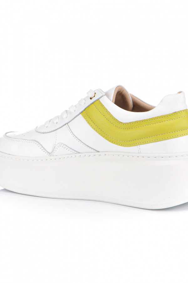 Sneakersy LILA LOU białe 4