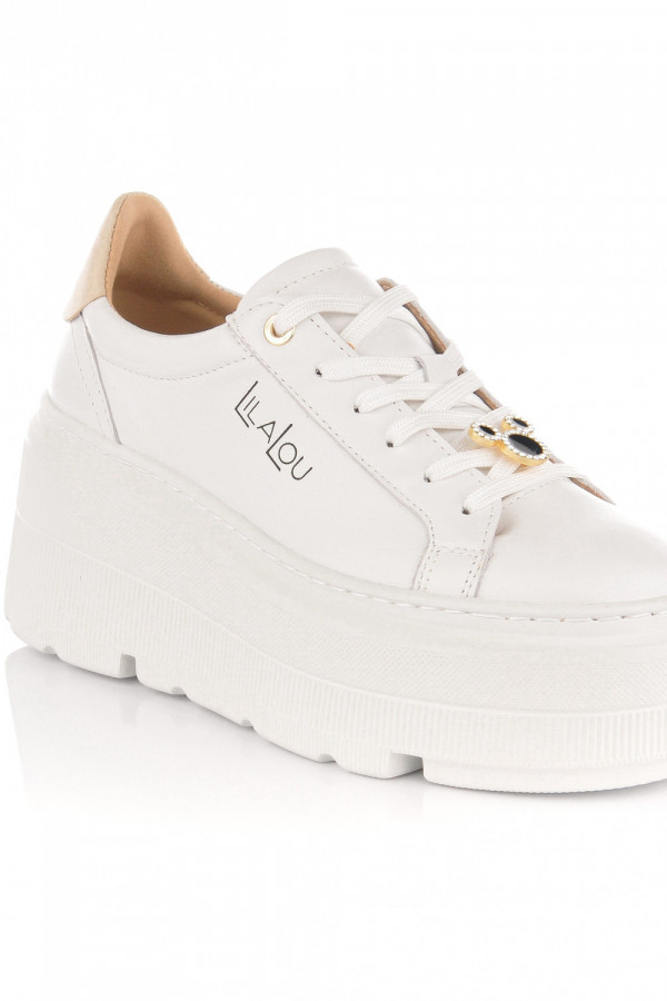 Sneakersy LILA LOU białe z ozdobą